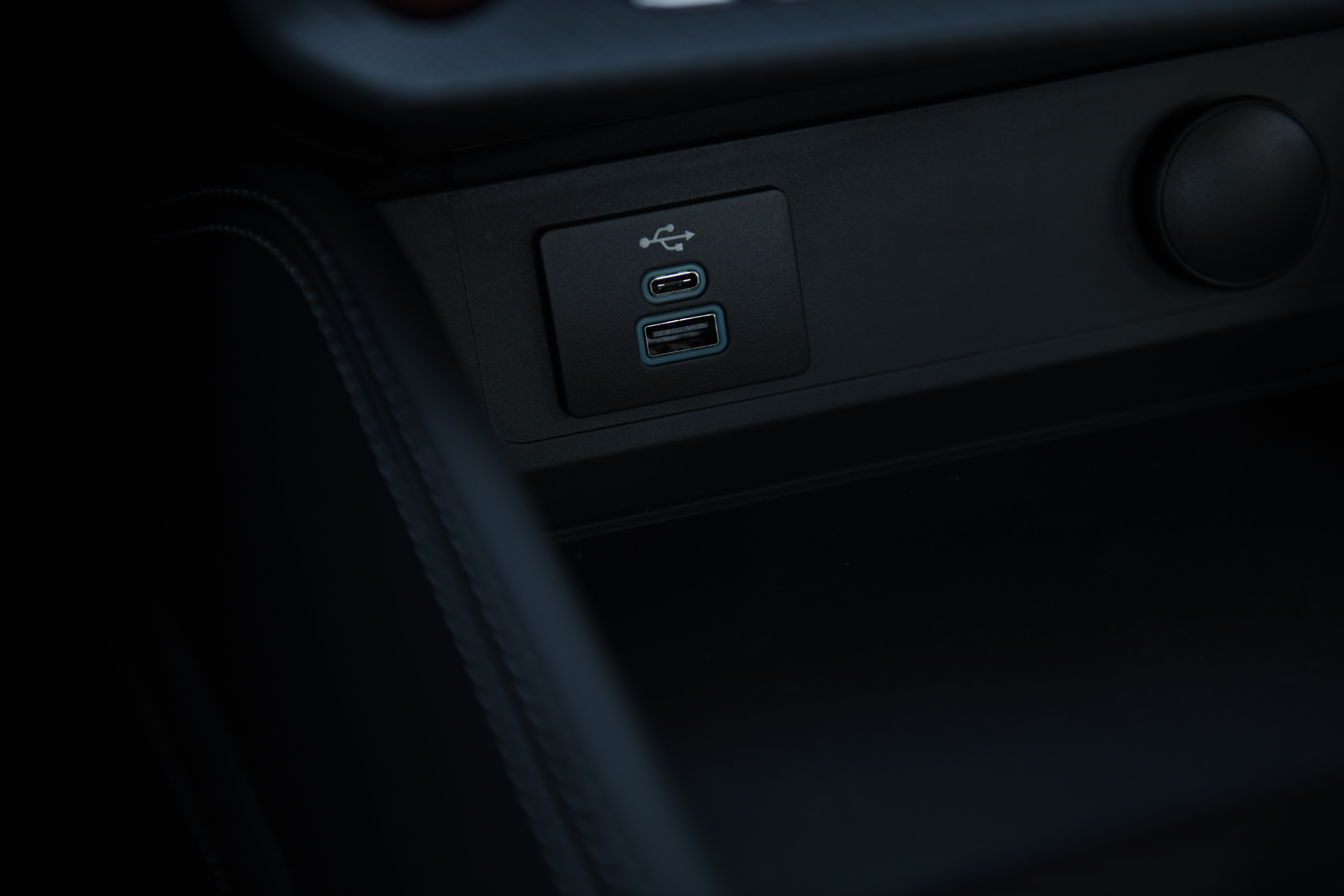New 2026 Ford Mustang Dark Horse SC w/ Carbon Fiber Exterior Package RWD image 37