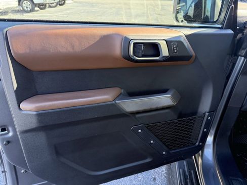 Used 2023 Ford Bronco Outer Banks image 15