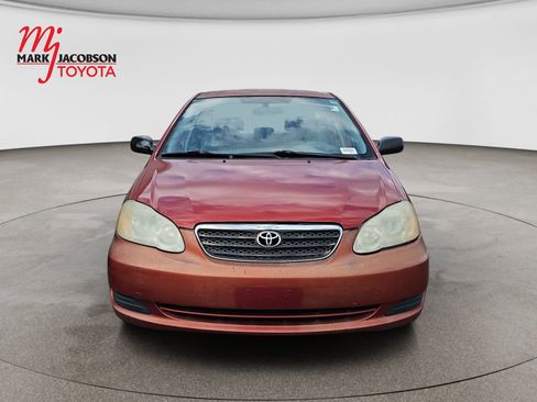 Used 2005 Toyota Corolla CE FWD image 2