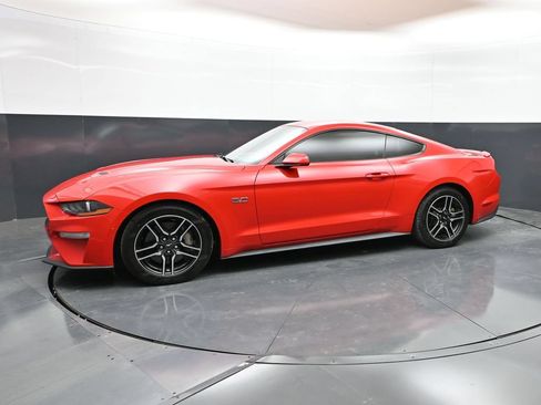 Used 2019 Ford Mustang GT RWD image 23