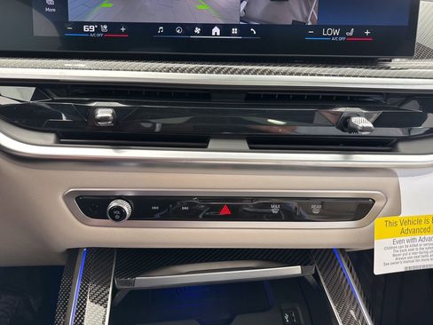 New 2026 BMW X7 M60i image 29