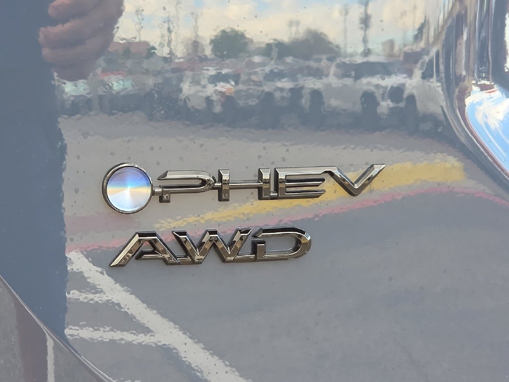 New 2026 Toyota RAV4 XSE AWD/4WD image 11