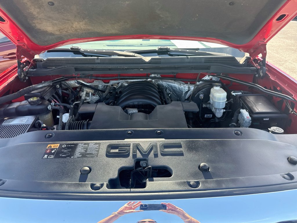 Used 2015 GMC Sierra 1500 SLE w/ SLE Value Package AWD/4WD image 29