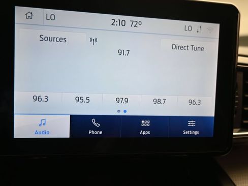 Used 2020 Ford Explorer XLT w/ Equipment Group 202A AWD/4WD image 19