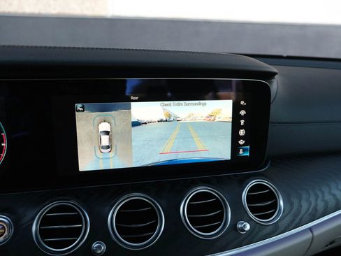 Used 2021 Mercedes-Benz E 53 AMG 4MATIC Sedan w/ Exterior Lighting Package image 41