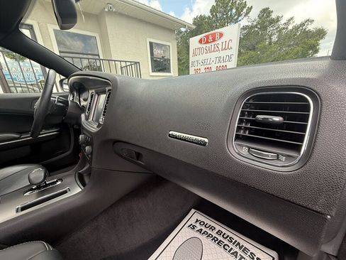 Used 2014 Dodge Charger SXT Plus RWD image 25