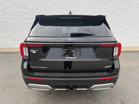 New 2026 Ford Explorer Platinum w/ LUX Leather Package image 3