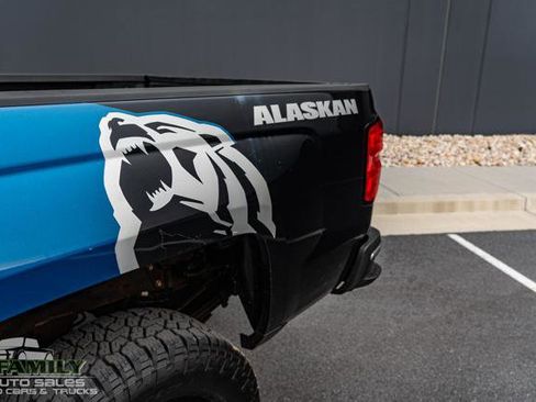 Used 2018 Chevrolet Silverado 3500 W/T image 16