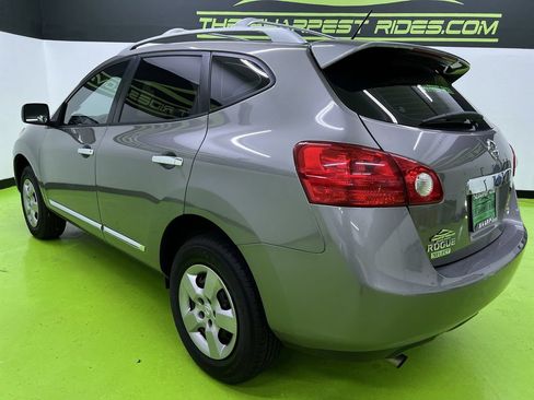 Used 2015 Nissan Rogue S w/ Convenience Package AWD/4WD image 7