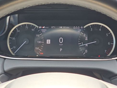 Used 2023 Land Rover Range Rover Evoque R-Dynamic SE image 20