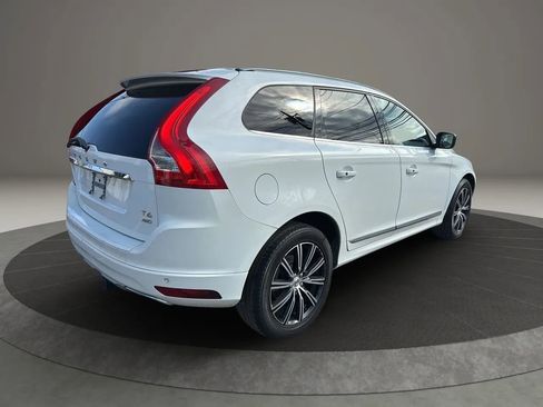 Used 2017 Volvo XC60 T6 Inscription w/ Preferred Option Package AWD/4WD image 5