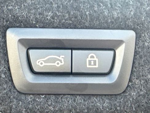 Used 2023 BMW 530i w/ M Sport Package image 22