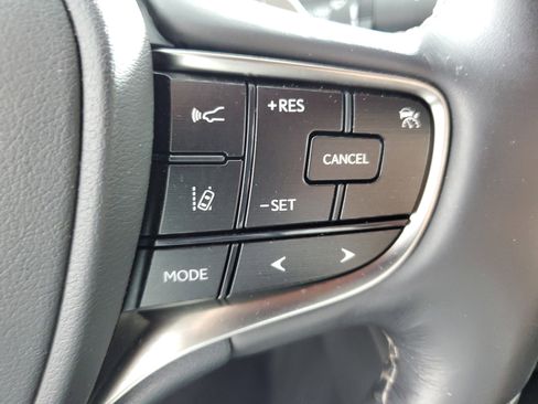 Used 2020 Lexus ES 350 w/ Premium Package image 24