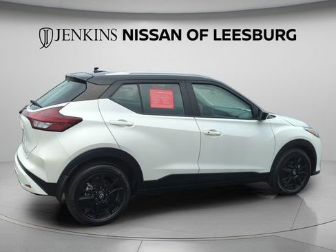Certified 2024 Nissan Kicks SV FWD image 5