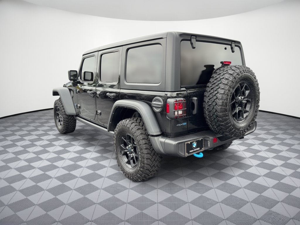 Used 2024 Jeep Wrangler Unlimited AWD/4WD image 3