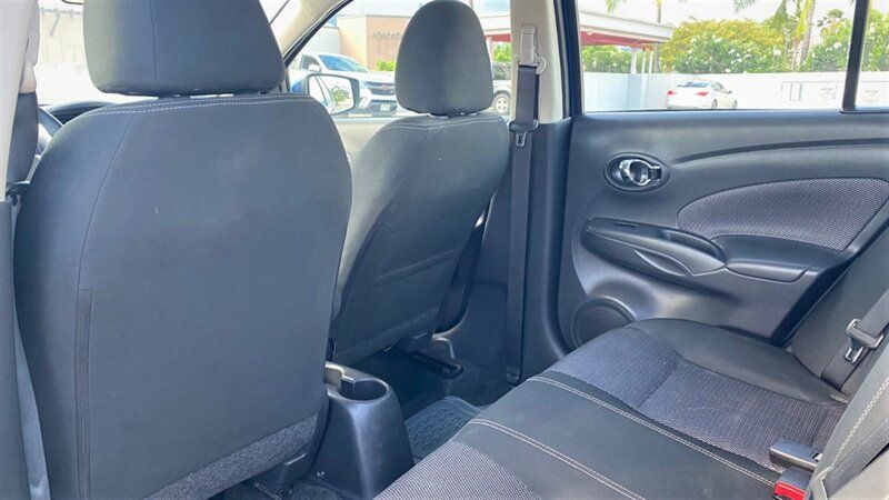 Used 2019 Nissan Versa SV FWD image 11