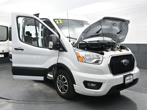 Used 2022 Ford Transit 350 XLT image 40