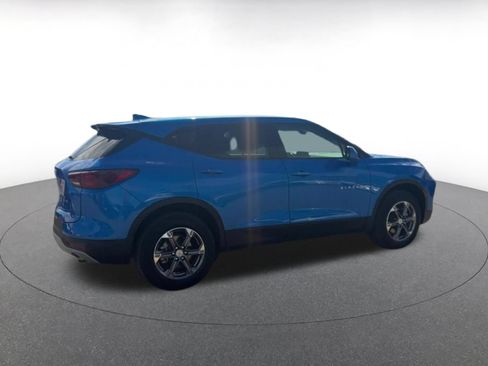 Used 2026 Chevrolet Blazer LT AWD/4WD image 14