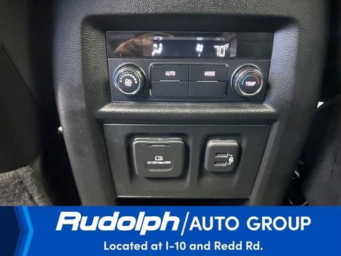 Used 2021 Chevrolet Traverse RS w/ LPO, Floor Liner Package image 32