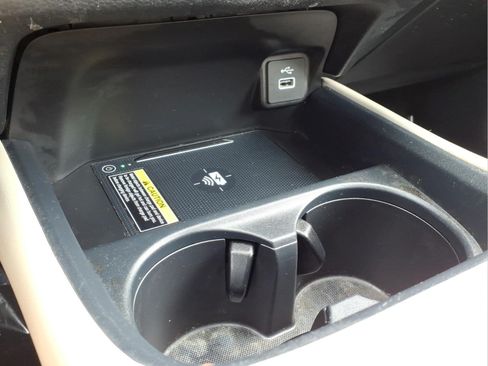 Certified 2024 Honda HR-V EX-L image 22