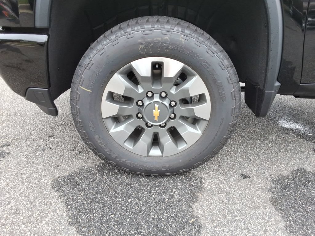 New 2026 Chevrolet Silverado 2500 Custom w/ Custom Convenience Package AWD/4WD image 10