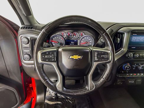 Used 2019 Chevrolet Silverado 1500 LT w/ All-Star Edition image 13
