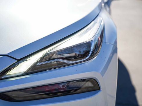 Used 2022 Toyota Mirai XLE image 5