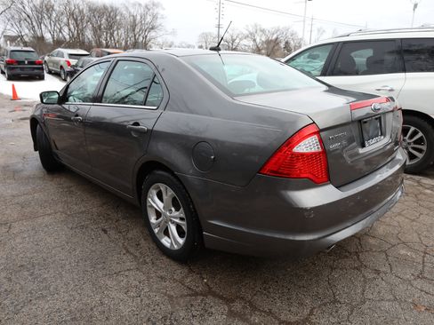 Used 2012 Ford Fusion SE image 8