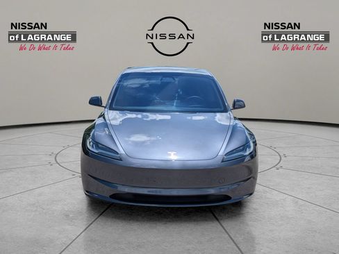 Used 2024 Tesla Model 3 Standard Range RWD image 2