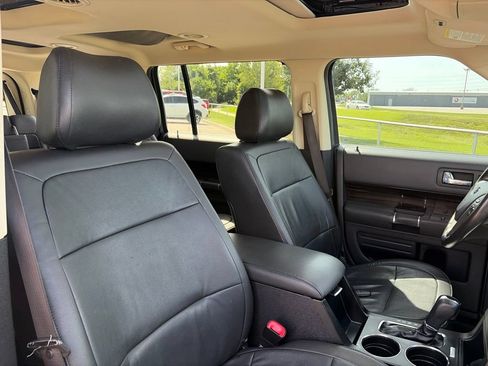 Used 2019 Ford Flex SEL w/ Equipment Group 202A FWD image 29