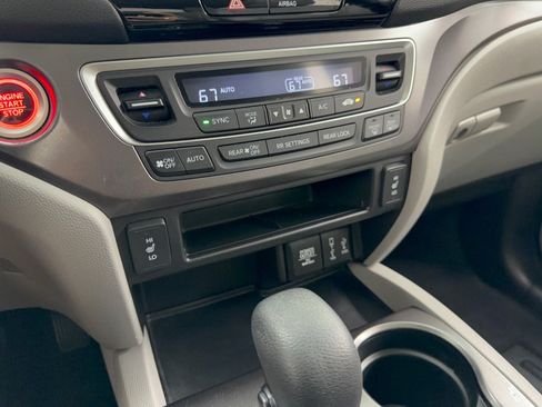 Used 2017 Honda Pilot EX-L image 32