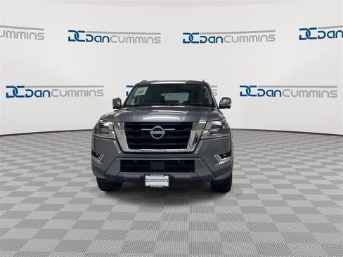Used 2023 Nissan Armada SL w/ Captain's Chairs Package image 3