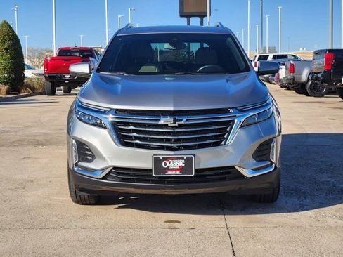 Used 2024 Chevrolet Equinox Premier image 10