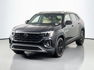 New 2026 Volkswagen Atlas Cross Sport SE AWD/4WD video 3