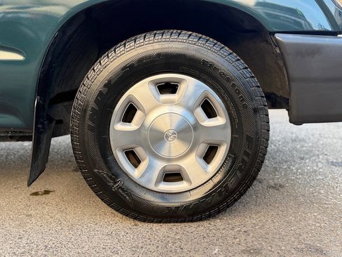 Used 1998 Toyota Tacoma 2WD Xtracab image 96