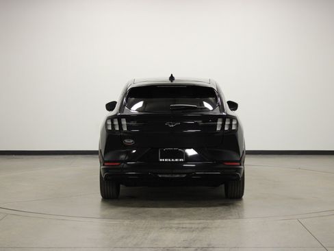 Used 2023 Ford Mustang Mach-E Premium image 7