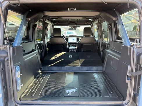 Used 2025 Ford Bronco Outer Banks AWD/4WD image 32