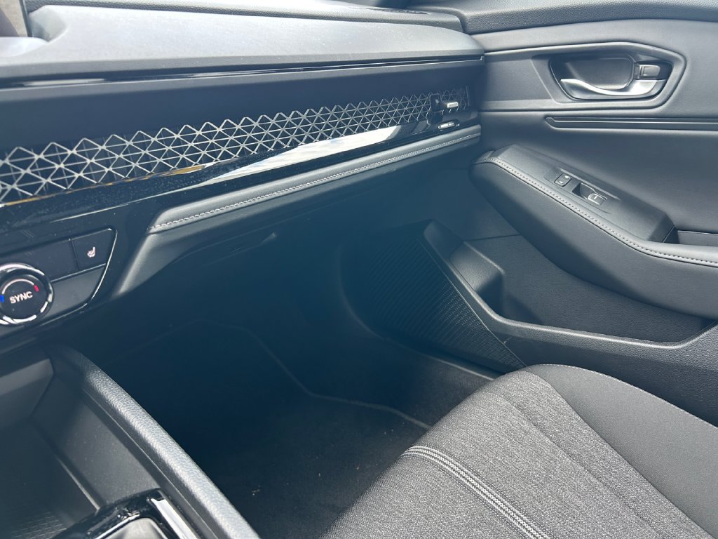Used 2026 Honda Accord Sport image 29