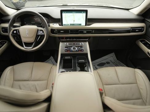 Used 2022 Lincoln Aviator Reserve w/ Elements Package Plus image 23