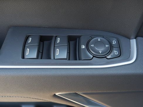 New 2026 Chevrolet Silverado 1500 LT image 28