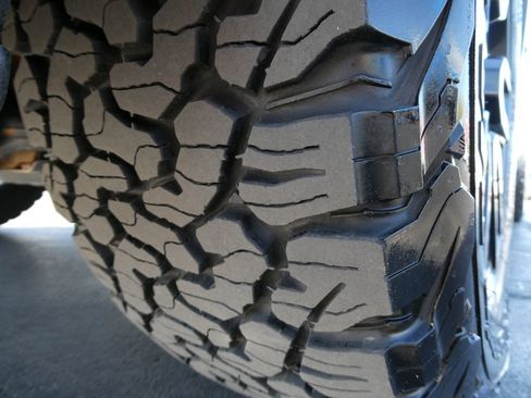 Certified 2022 GMC Sierra 1500 Elevation image 14