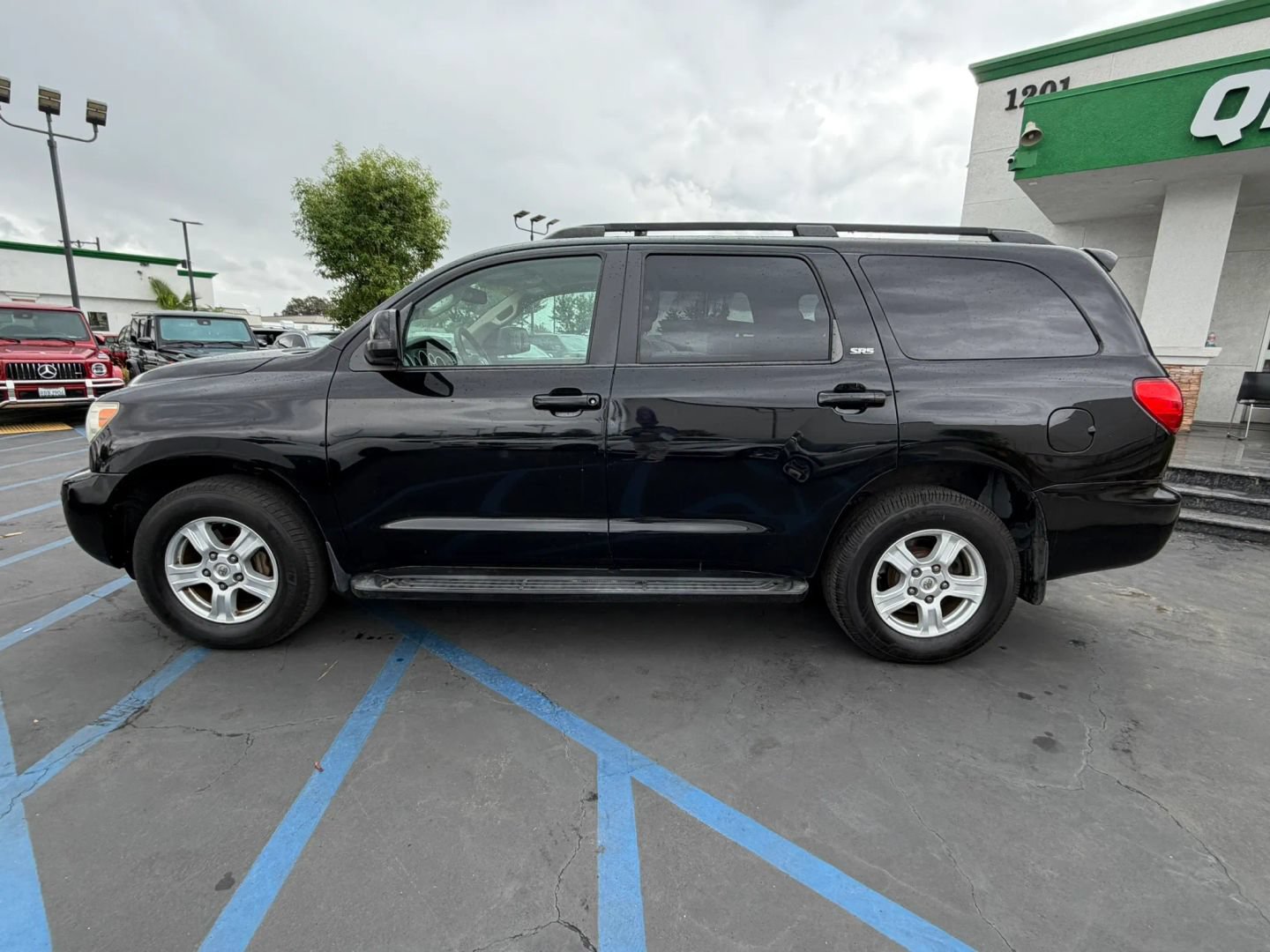 Used 2008 Toyota Sequoia SR5 AWD/4WD image 5