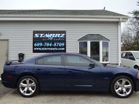 Used 2014 Dodge Charger R/T w/ Wheels & Tunes Group image 6