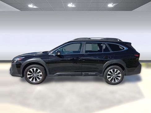 Used 2024 Subaru Outback Limited image 2