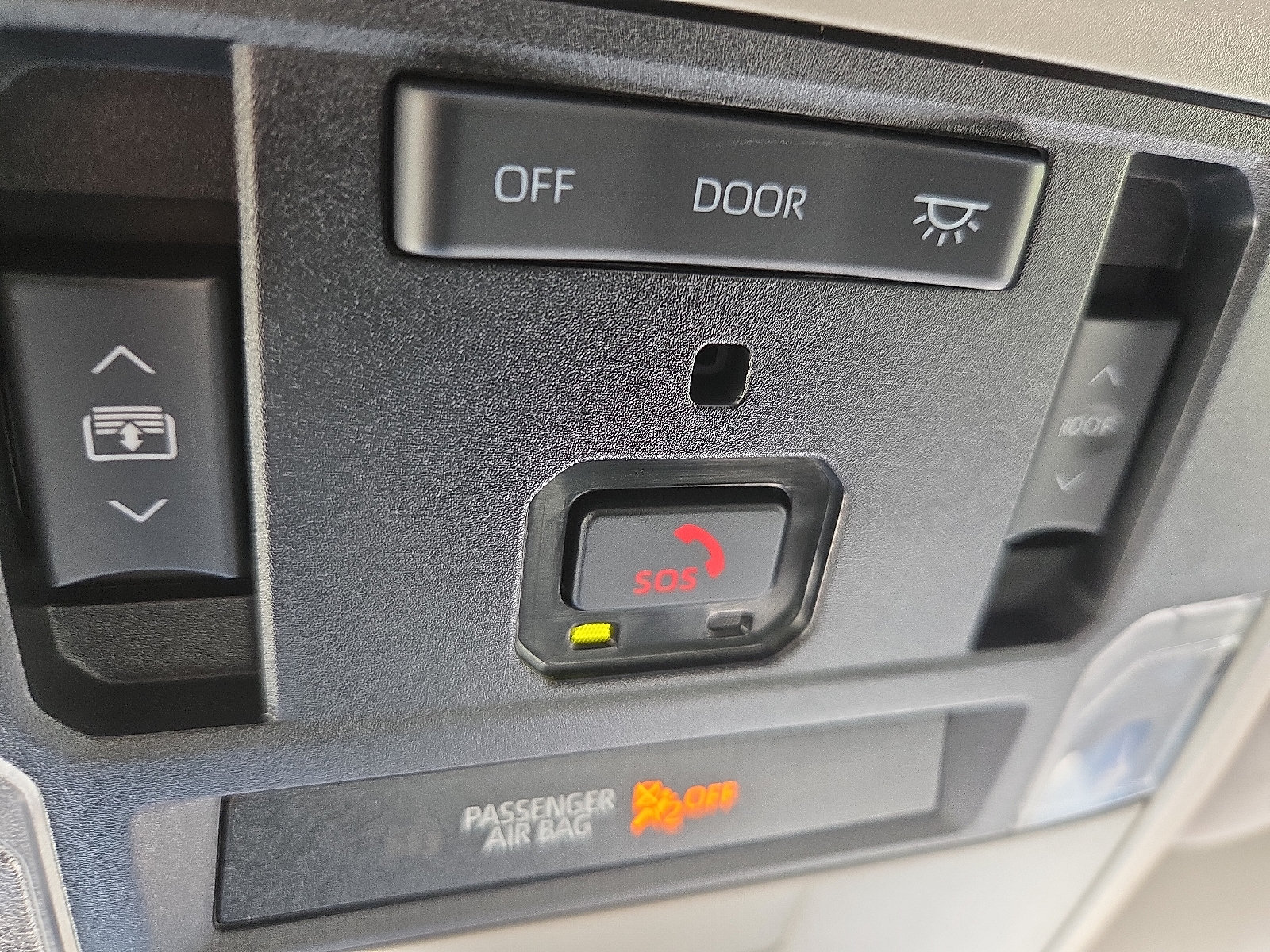 Used 2024 Toyota Sequoia Limited AWD/4WD image 21