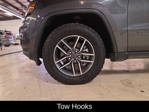 Used 2021 Jeep Grand Cherokee Limited w/ Premium Lighting Group image 26