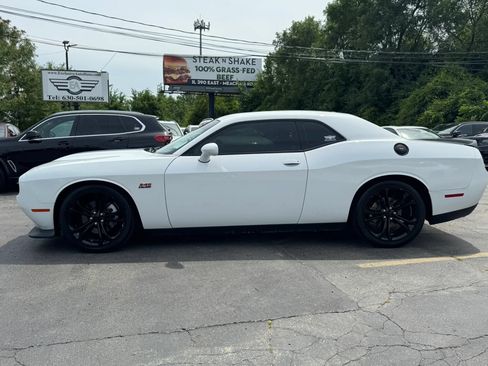 Used 2021 Dodge Challenger R/T RWD image 5