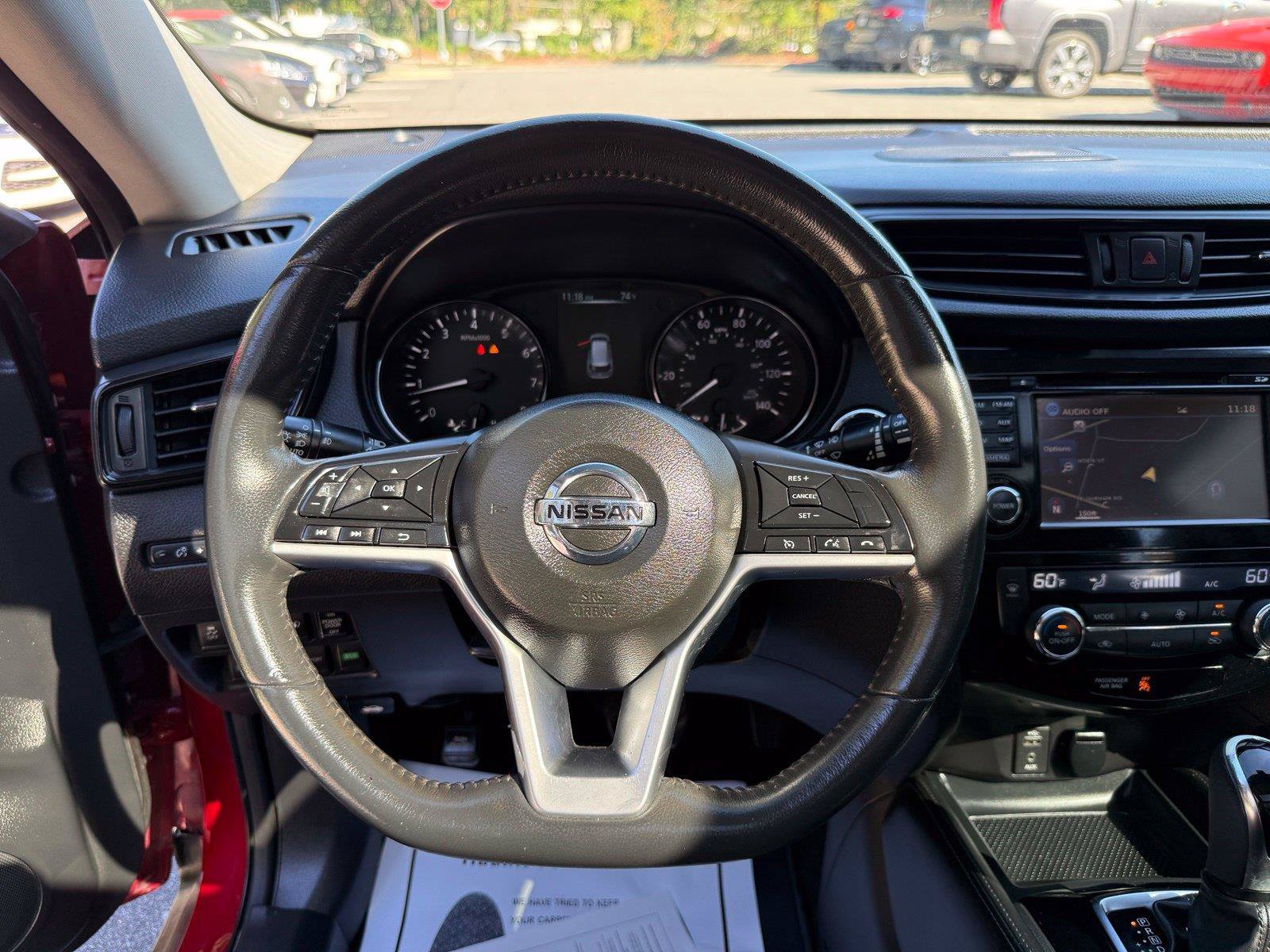 Used 2017 Nissan Rogue SL w/ SL Premium Package FWD image 34
