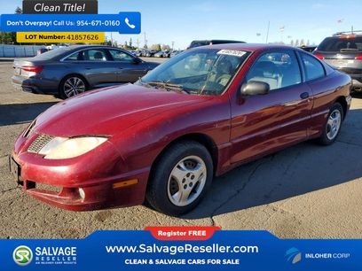 Used 2005 Pontiac Sunfire Coupe w/ 1SB Preferred Equipment Group