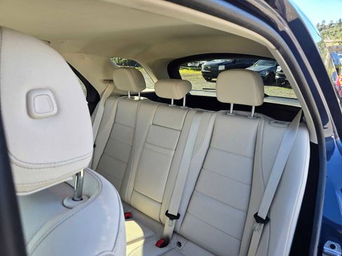 Used 2024 Mercedes-Benz GLE 450e 4MATIC image 19